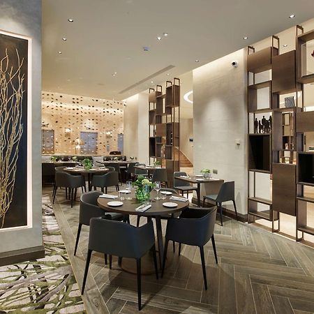 Hilton Milan Hotel Exterior photo