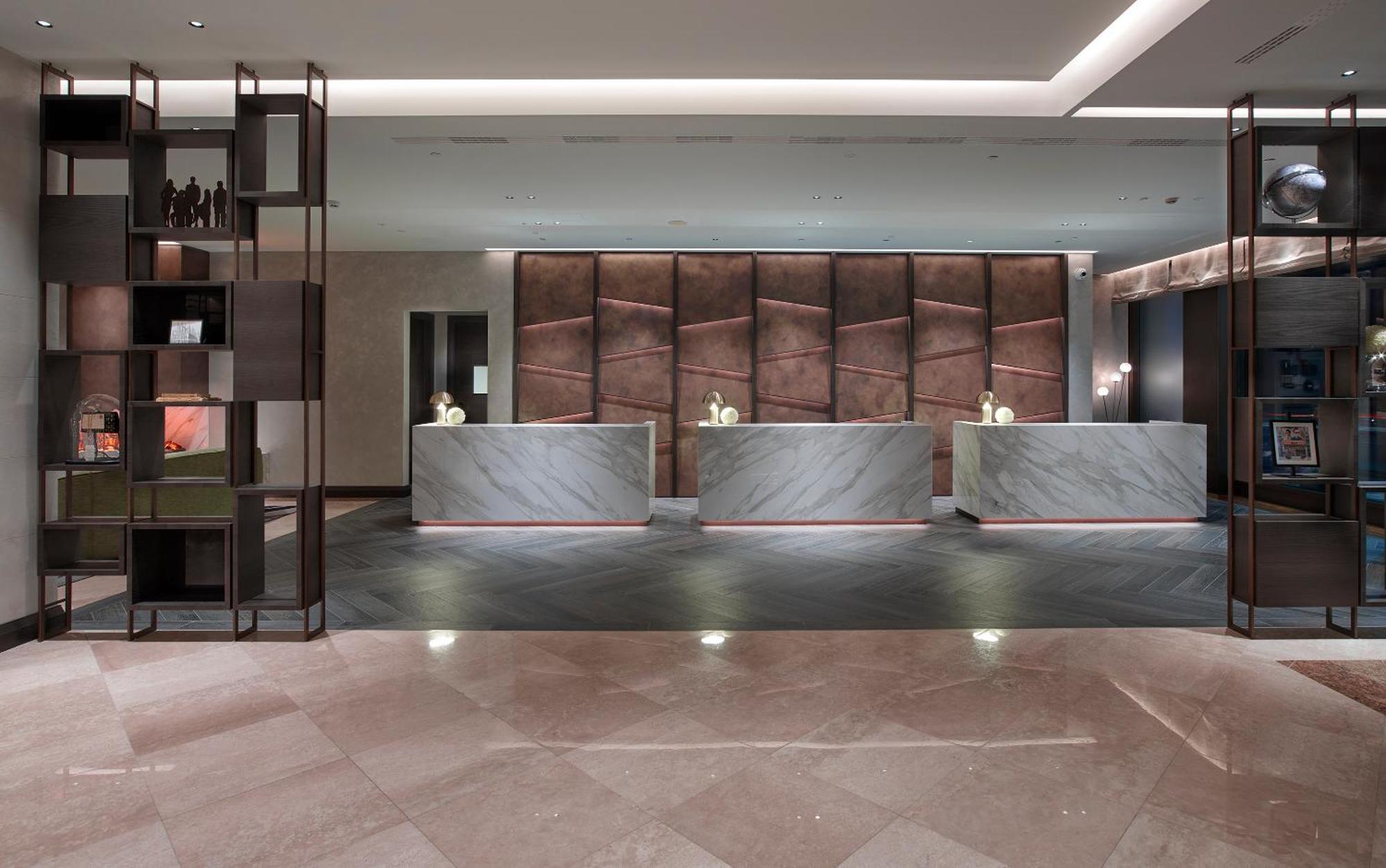 Hilton Milan Hotel Exterior photo