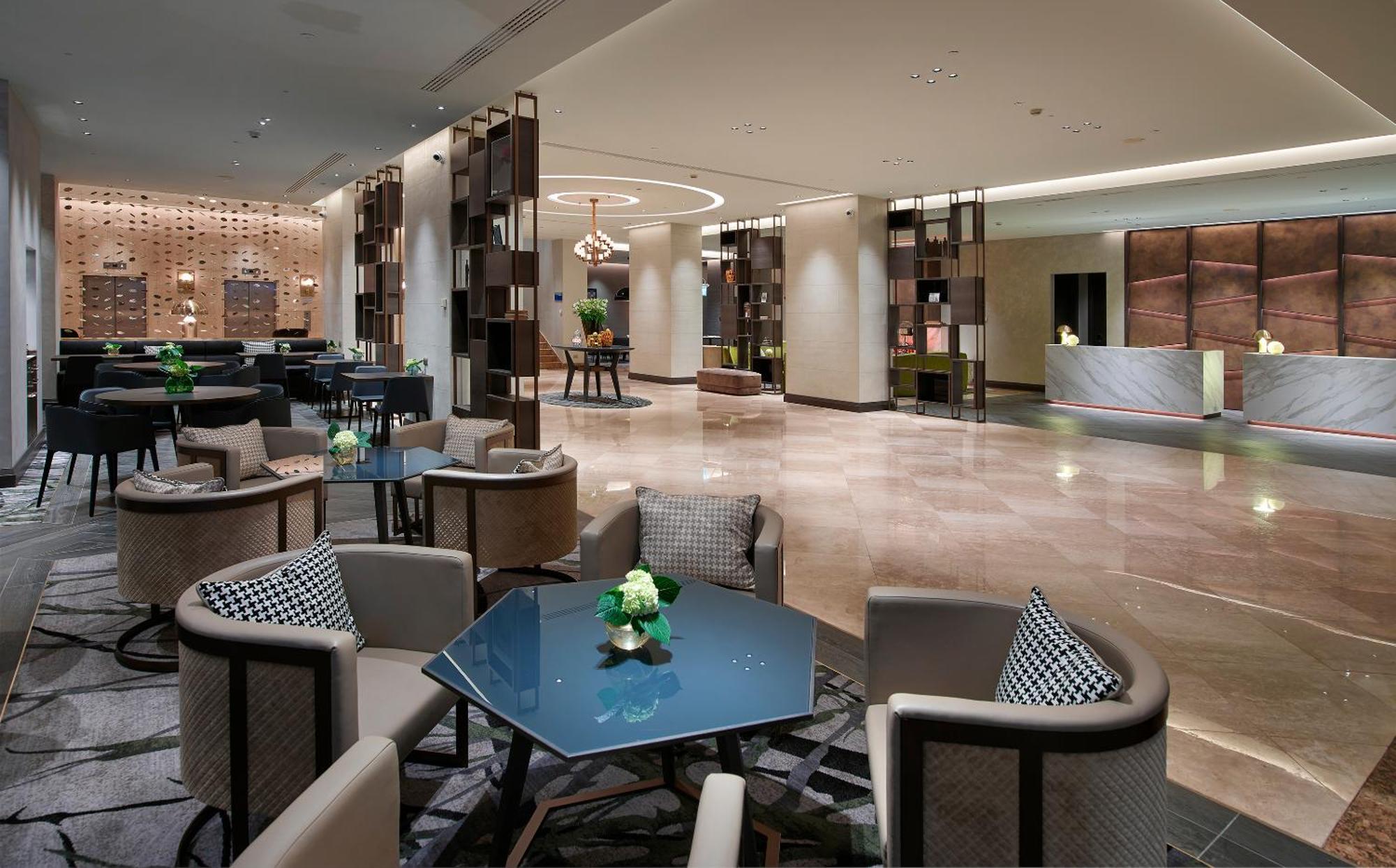 Hilton Milan Hotel Exterior photo