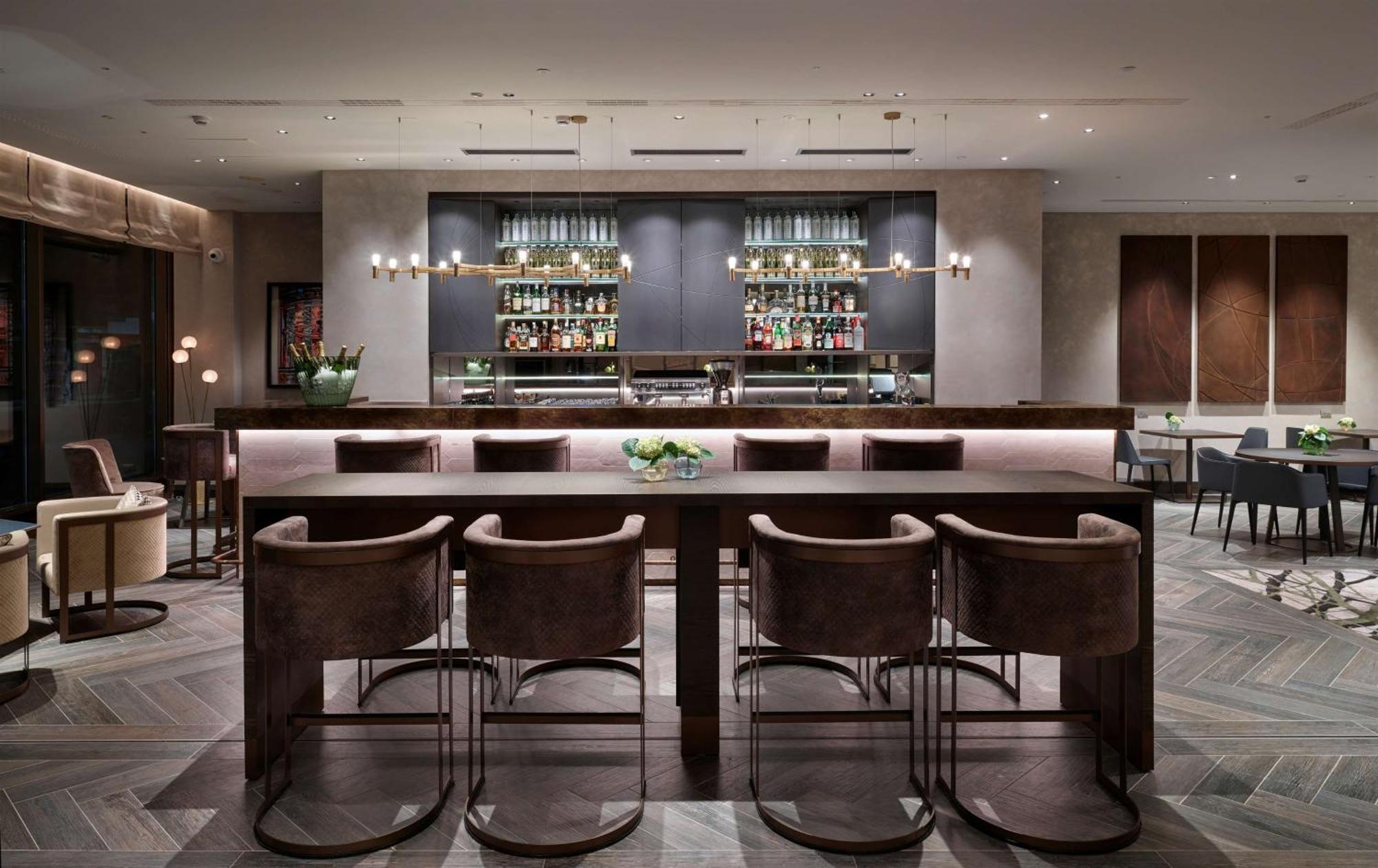 Hilton Milan Hotel Exterior photo